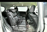 Минивэн 7 мест Honda Odyssey кузов RC1 пятого поколения Absolute гв 2013 пробег 192 т.км серебристый Москва