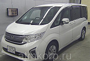 Минивэн 5-го поколения 7 мест Honda STEP WAGON кузов RP1 G Honda Sensing гв 2016 пробег 50 т.км белы Москва