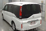 Минивэн 5-го поколения 7 мест Honda STEP WAGON кузов RP1 модификация B гв 2016 пробег 33 т.км белый Москва