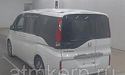 Минивэн 5-го поколения 7 мест Honda STEP WAGON кузов RP1 модификация G EX гв 2016 пробег 24 т.км жем Москва