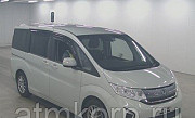 Минивэн 5-го поколения 7 мест Honda STEP WAGON кузов RP1 модификация G гв 2016 пробег 58 т.км зелены Москва
