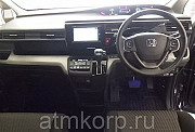 Минивэн 5-го поколения 7 мест Honda STEP WAGON SPADA кузов RP3 гв 2016 пробег 50 т.км пурпурный Москва