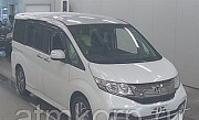 Минивэн 5 поколение 4WD 8 мест Honda STEP WAGON SPADA COOL SPIHSENSING г 2016 пробег 15 т.км жемчужн Москва