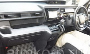Минивэн 5-го поколения 4WD 8 мест Honda STEP WAGON SPADA кузов RP4 гв 2015 пробег 18 т.км черный Москва