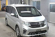 Минивэн 5-го поколения 8 мест Honda STEP WAGON кузов RP1 модификация G гв 2015 пробег 123 т.км сереб Москва