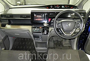 Минивэн 5-го поколения 8 мест Honda STEP WAGON кузов RP1 модификация G гв 2016 пробег 60 т.км синий Москва