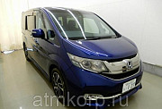 Минивэн 5 поколение 8 мест Honda STEP WAGON SPADA Cool Spirit Sensing г 2016 пробег 21 т.км темно-си Москва