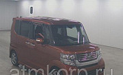 Микровэн HONDA N BOX CUSTOM кузов JF1 класса минивэн модификация G A PACKAGE гв 2015 пробег 23 т.км  Москва