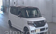 Микровэн турбо HONDA N BOX CUSTOM кузов JF1 класса минивэн гв 2015 пробег 19 т.км жемчужный черный Москва