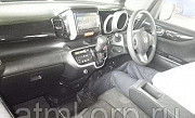 Микровэн HONDA N BOX CUSTOM кузов JF2 класса минивэн модификация G L Package г 2011 4WD пробег 159 т Москва