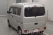 Микровэн Suzuki Every минивэн кузов DA17V модификация PC High roof гв 2018 пробег 60 т.км серебристы Москва