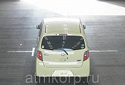 Хэтчбек TOYOTA PIXIS EPOCH цвет кремовый Москва