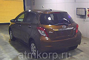 Хэтчбек TOYOTA VITZ цвет коричневый Москва