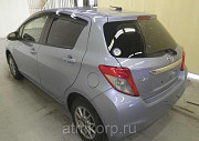 Хэтчбек TOYOTA VITZ цвет светло-синий Москва