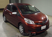 Хэтчбек TOYOTA VITZ цвет винный Москва