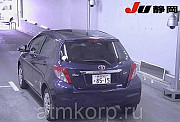Хэтчбек TOYOTA VITZ пробег 27 тыс км цвет фиолетовый хамелеон Москва