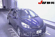Хэтчбек TOYOTA VITZ пробег 27 тыс км цвет фиолетовый хамелеон Москва