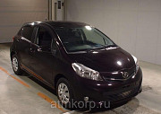 Хэтчбек TOYOTA VITZ пробег 43 тыс км цвет бордо Москва